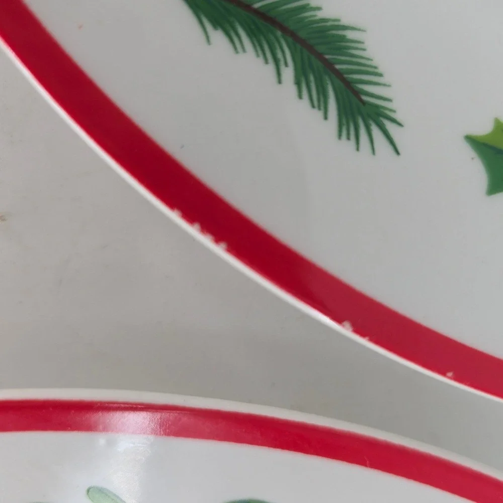 Royal Norfolk Holly Berry Christmas Dinner Plates Set of 3 Red Green 10 Inch